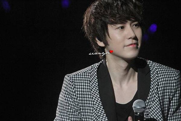 120203-3.jpg 120203-3.jpg