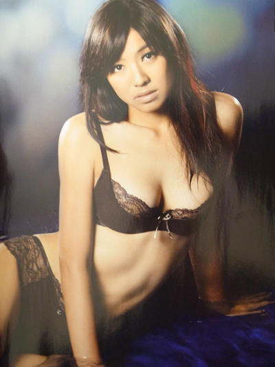 葡萄姐姐變身性感女神~米可白~低胸爆乳差很大 葡萄姐姐變身性感女神~米可白~低胸爆乳差很大