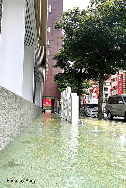 自2.jpg 自2.jpg