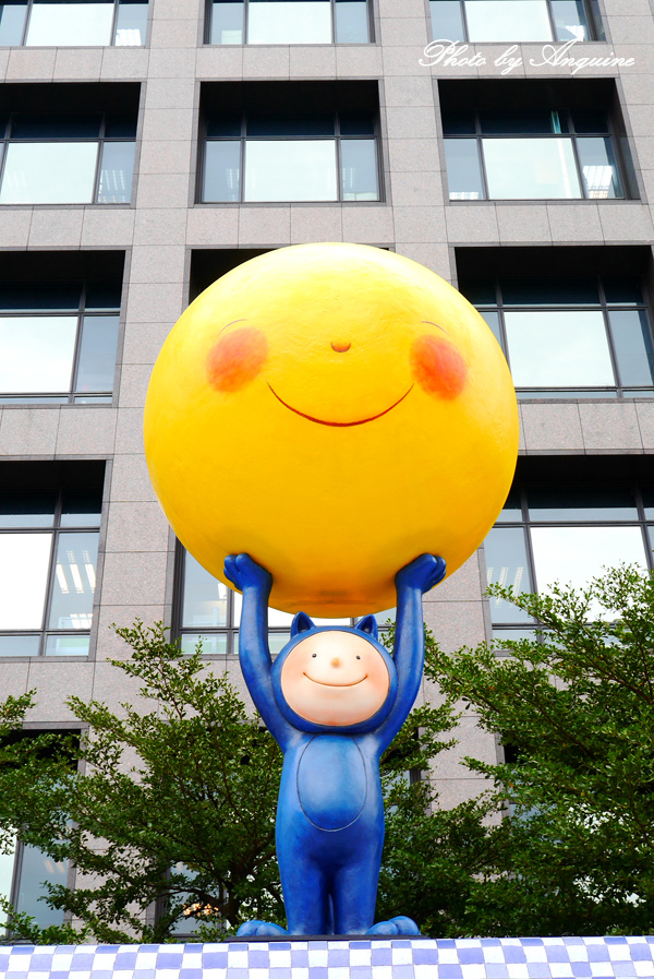 廖西瓜@台北信義區幾米月亮公車53