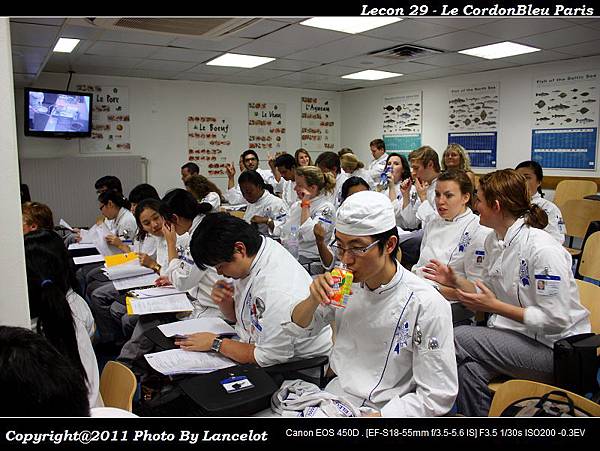 nEO_IMG_L29 IMG_83491.jpg nEO_IMG_L29 IMG_83491.jpg