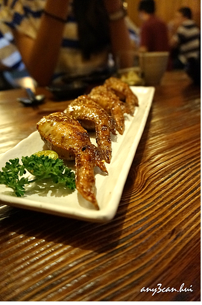 烤雞翅包剝皮辣椒