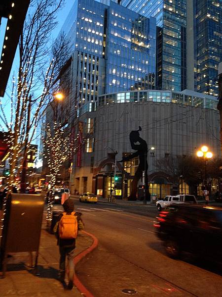 Photo 2014-12-4 上午8 32 51