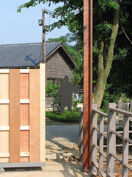 入口處可見莫那魯道的剪影