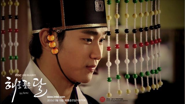 擁月33.jpg 擁月33.jpg