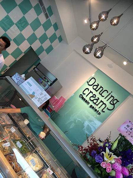 10352607_797660080253008_187946098105186638_n