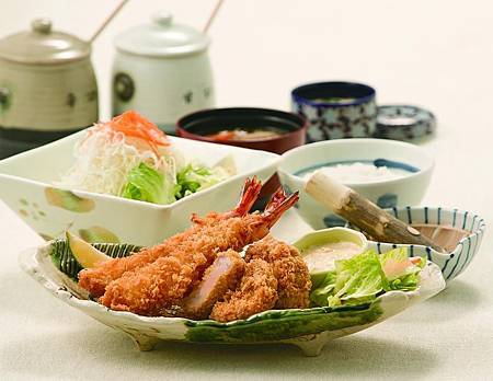 10846024_333224243531420_3277525039077709455_n