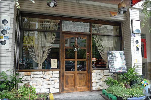 111P1240528.JPG 111P1240528.JPG