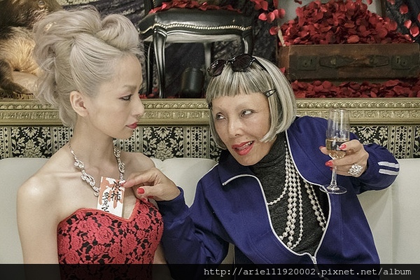 fx_foja42727322_0007 fx_foja42727322_0007