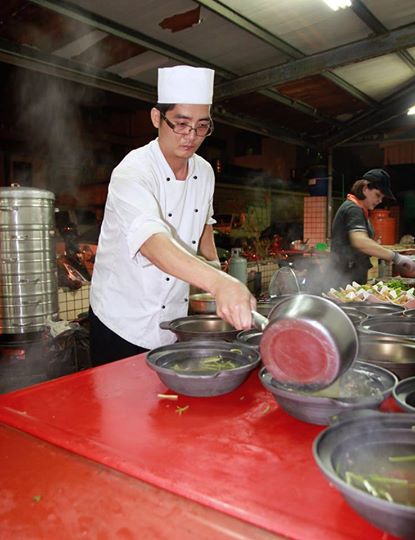 1374980_561526387230571_1904874188_n