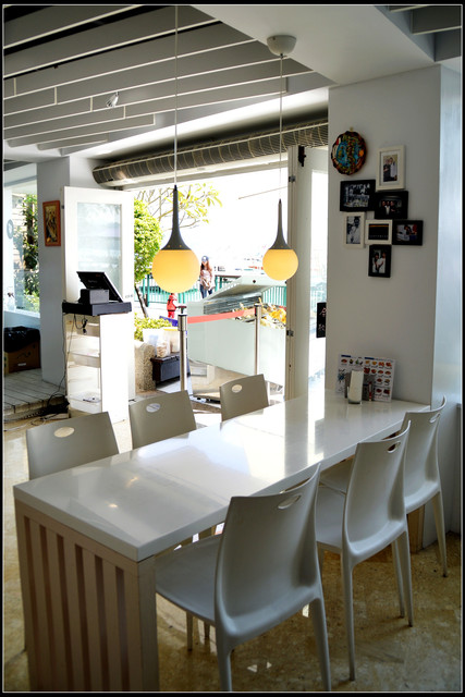 〈日月潭〉甜月亮手作義式冰淇淋&耶穌堂 〈日月潭〉甜月亮手作義式冰淇淋&耶穌堂