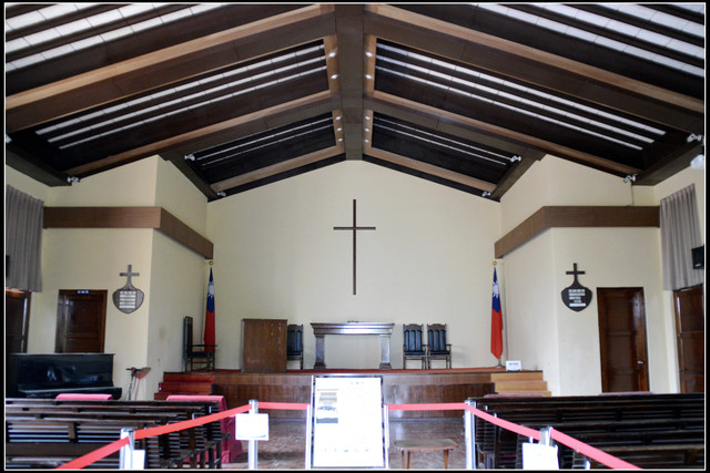 〈日月潭〉甜月亮手作義式冰淇淋&耶穌堂 〈日月潭〉甜月亮手作義式冰淇淋&耶穌堂