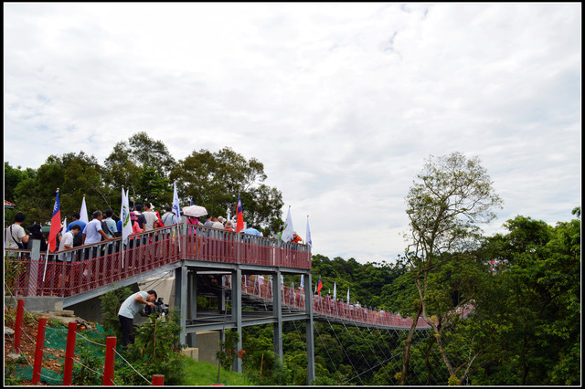 天空之橋&鼎唐風麻辣鴛鴦火鍋 天空之橋&鼎唐風麻辣鴛鴦火鍋