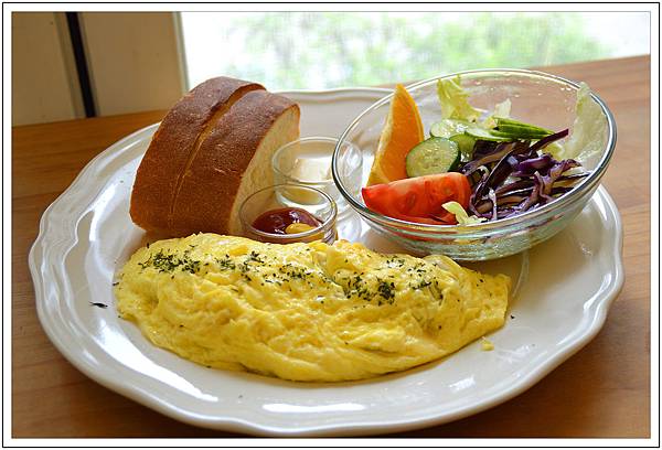 〈台中〉樹兒咖啡(早午餐) 〈台中〉樹兒咖啡(早午餐)