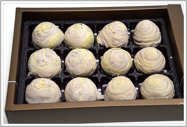 阿聰師芋頭酥糕餅〈台中秋紅谷館〉 阿聰師芋頭酥糕餅〈台中秋紅谷館〉