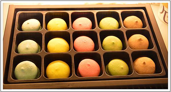 阿聰師芋頭酥糕餅〈台中秋紅谷館〉 阿聰師芋頭酥糕餅〈台中秋紅谷館〉