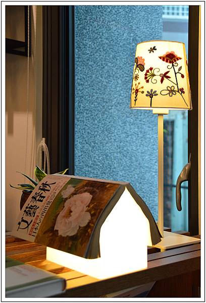 〈台中烏日〉羅布森咖啡‧書蟲房 〈台中烏日〉羅布森咖啡‧書蟲房