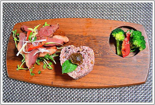 台中沙鹿~人間食解‧景觀餐廳 台中沙鹿~人間食解‧景觀餐廳