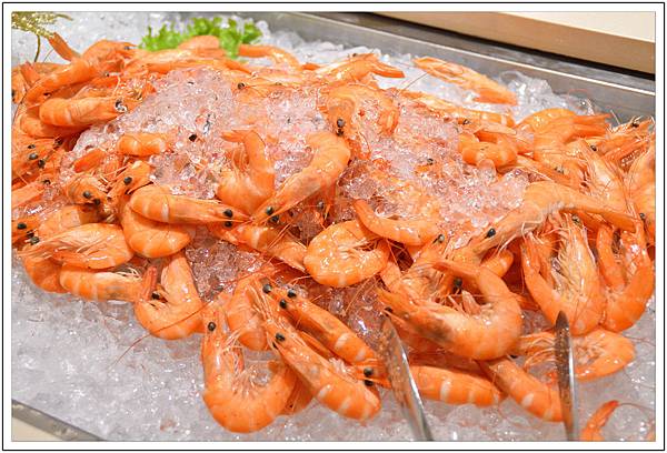 〈彰化員林〉食觀天下複合式餐廳~2樓百匯吃到飽 〈彰化員林〉食觀天下複合式餐廳~2樓百匯吃到飽