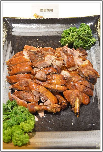 〈彰化員林〉食觀天下複合式餐廳~2樓百匯吃到飽 〈彰化員林〉食觀天下複合式餐廳~2樓百匯吃到飽