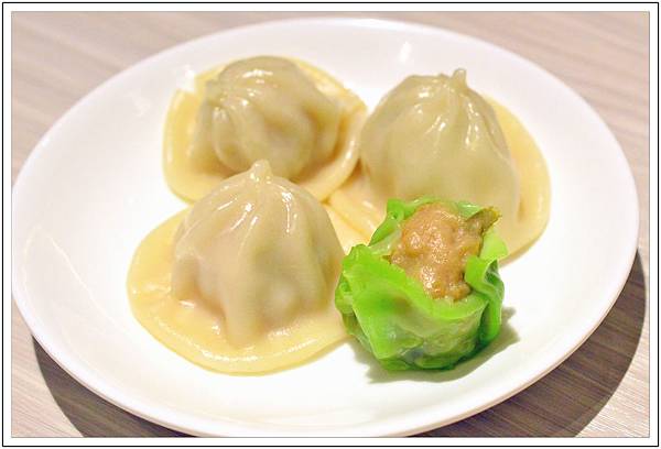 〈彰化員林〉食觀天下複合式餐廳~2樓百匯吃到飽 〈彰化員林〉食觀天下複合式餐廳~2樓百匯吃到飽