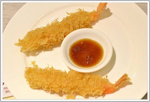 〈彰化員林〉食觀天下複合式餐廳~2樓百匯吃到飽 〈彰化員林〉食觀天下複合式餐廳~2樓百匯吃到飽