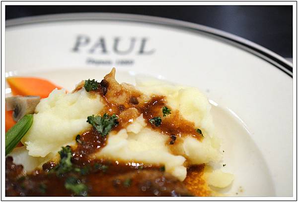 PAUL保羅麵包沙龍〈中港店〉