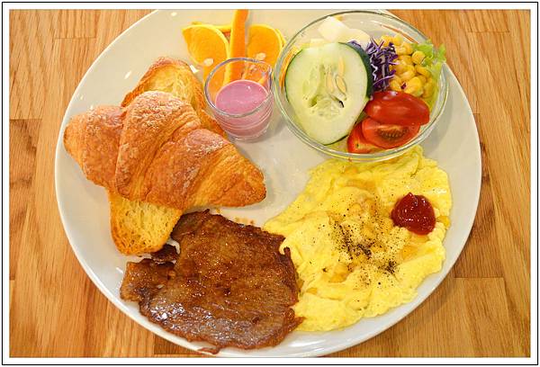 〈台中〉山姆馬克咖啡