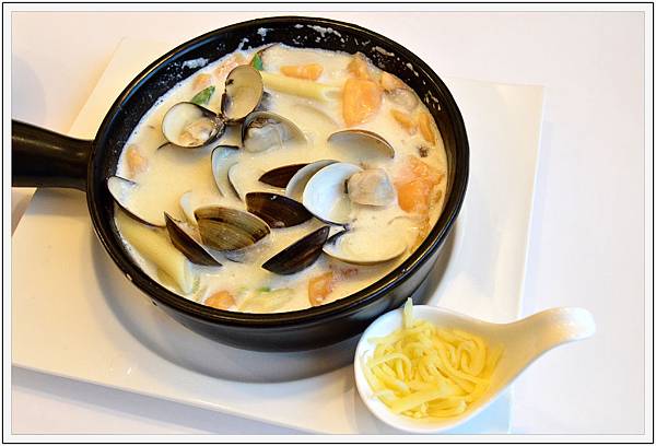 NU-PASTA杯杯麵~彰化中正店 NU-PASTA杯杯麵~彰化中正店