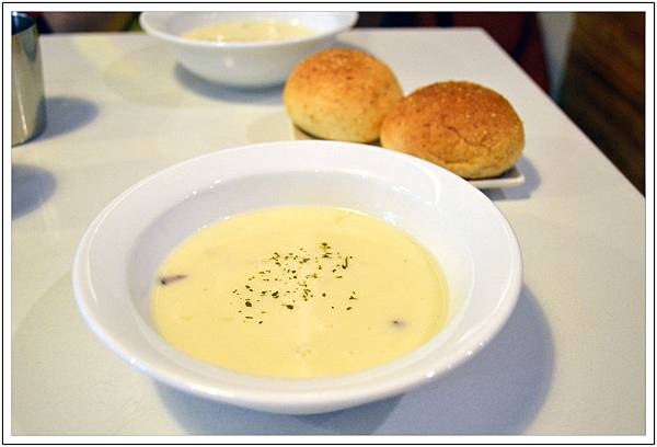 〈南投埔里〉比豆起司美式廚房 〈南投埔里〉比豆起司美式廚房