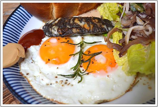 彰化~Yolo Café//早午餐/甜點 彰化~Yolo Café//早午餐/甜點