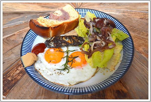 彰化~Yolo Café//早午餐/甜點 彰化~Yolo Café//早午餐/甜點