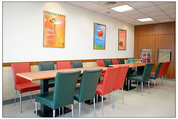 拿坡里新口味~紅酒醬肉丸披薩 拿坡里新口味~紅酒醬肉丸披薩