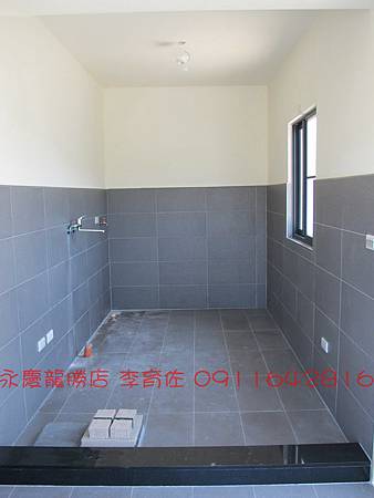 6F洗衣工作間_調整大小.JPG 6F洗衣工作間_調整大小.JPG