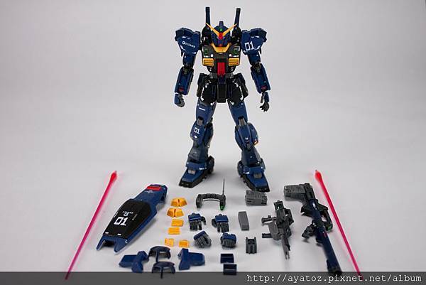 RG RX-178 Gundam Mk-II TITANS @ お前の財布はもう死んでいる:: 痞客邦::