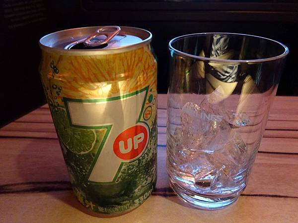 DSC00820.jpg DSC00820.jpg