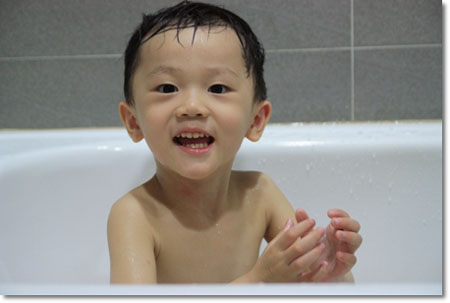 [3Y2M]搶戲的眉毛