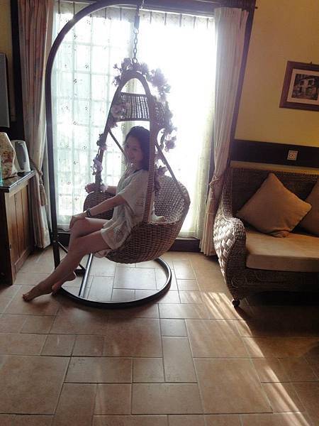 419494_492271300791240_152342762_n