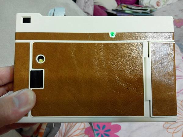 10本體背面電源打開.jpg 10本體背面電源打開.jpg