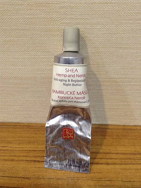 2013-12-24_菠丹妮 (2) 2013-12-24_菠丹妮 (2)