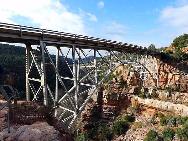Oak Creek Vista Overlook