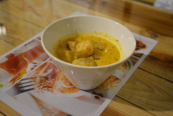 DSC_0773.JPG DSC_0773.JPG