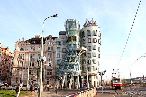 轻旅行 [捷克] 布拉格Prague @ 跳舞大楼 Ginge