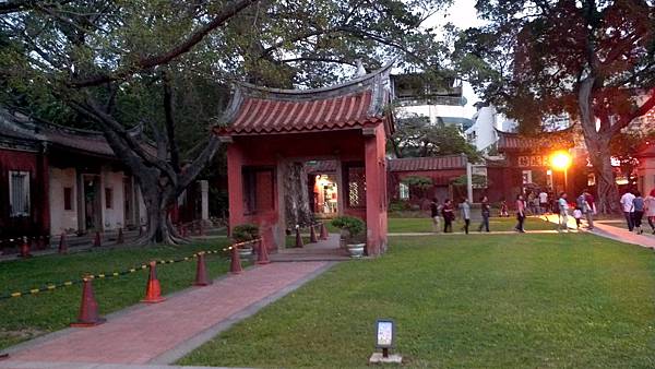 2012-11-03_17-28-18_372