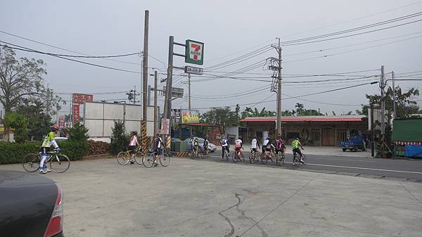 IMG_3736.JPG IMG_3736.JPG