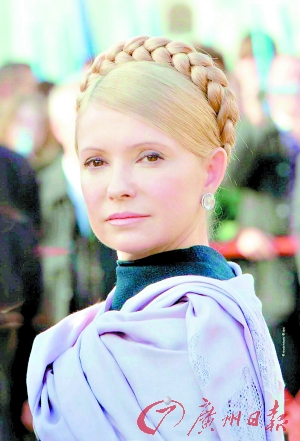 美麗女官員 4.jpg 美麗女官員 4.jpg