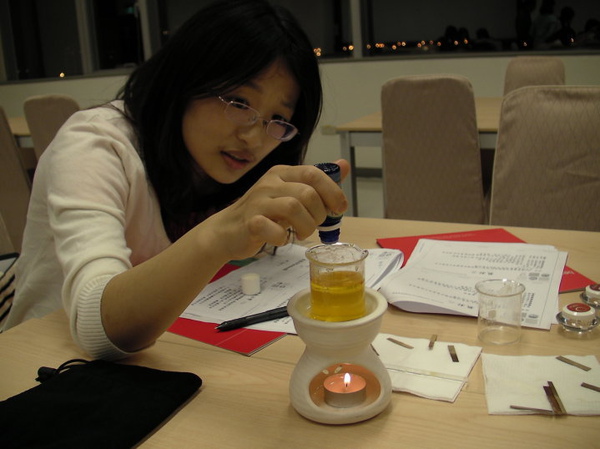 芳香護唇膏3.jpg 芳香護唇膏3.jpg