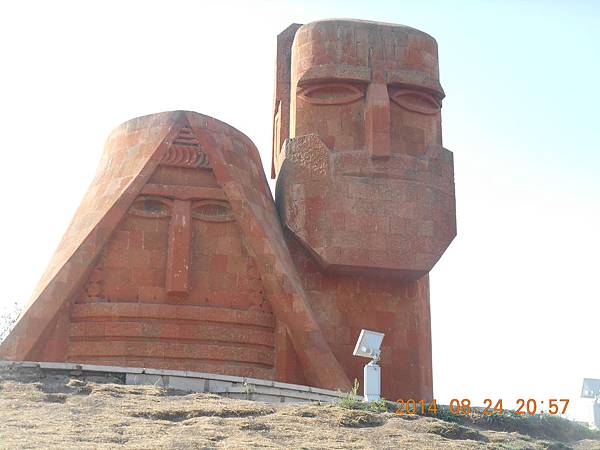 15175351729_b6fe8d31c7_k