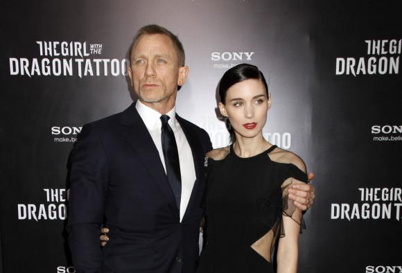 Daniel-Craig-and-Rooney-Mara-arrive-for-The-Girl-With-The-Dragon-Tattoo-Premiere-in-New-York_1.jpg