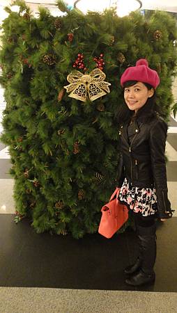 貴婦百貨也是每年要來收集一下 貴婦百貨也是每年要來收集一下